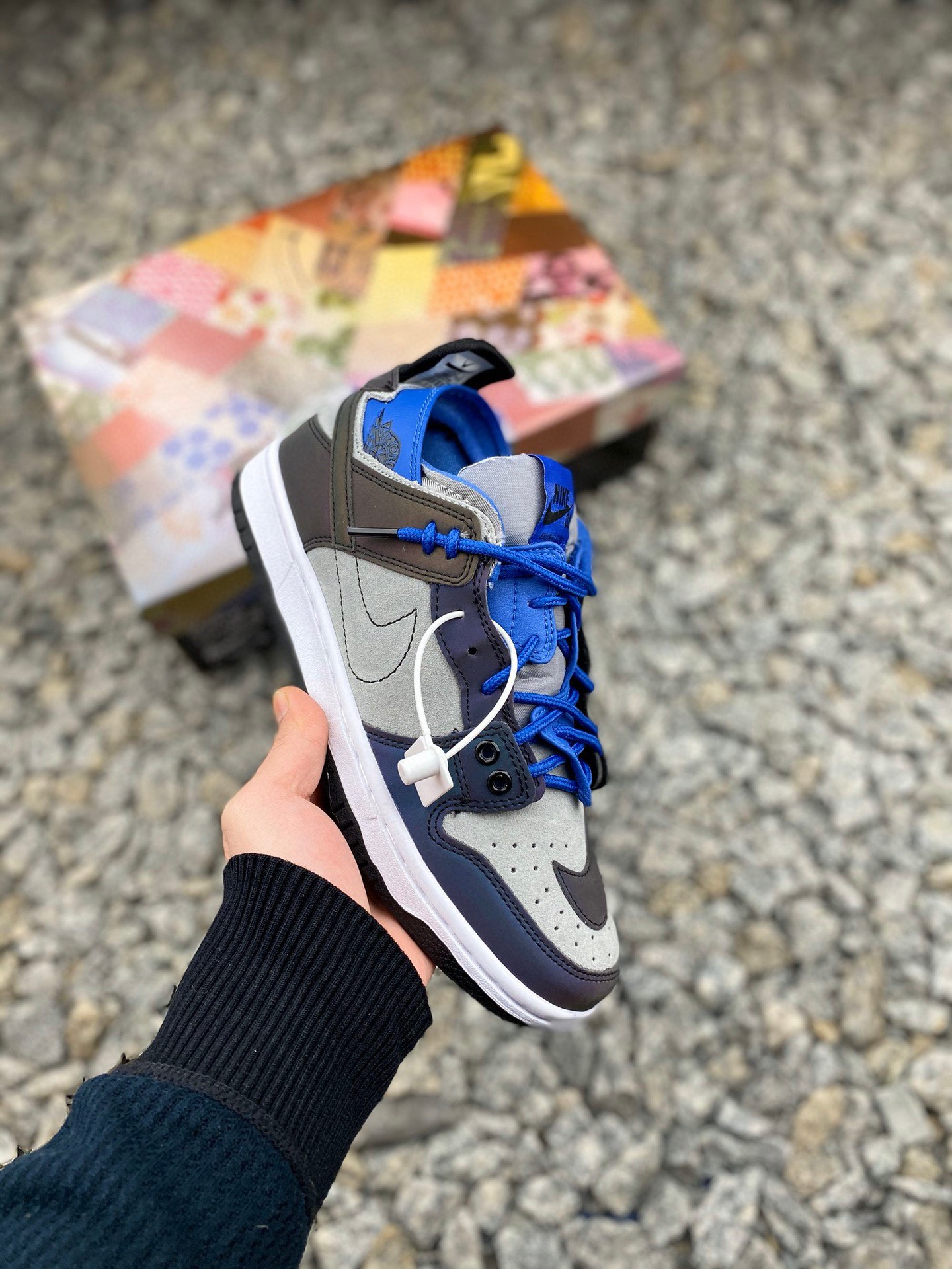 230 Dunk SB low联手EJDER 主理人打造Nike Dunk SB 巴黎时装周走秀 CZ8149-700