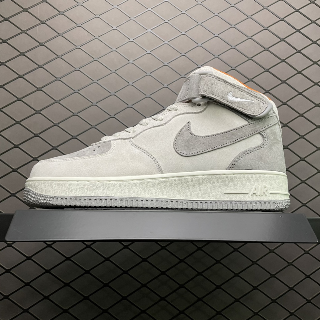260 NK Air Force 1 空军一号中帮休闲运动板鞋 CQ5059-105