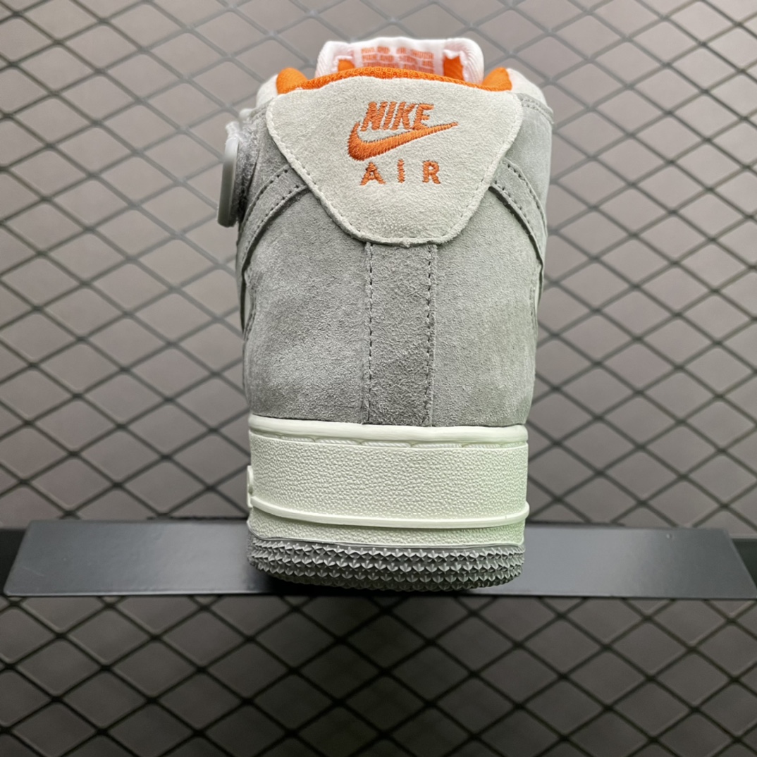 260 NK Air Force 1 空军一号中帮休闲运动板鞋 CQ5059-105