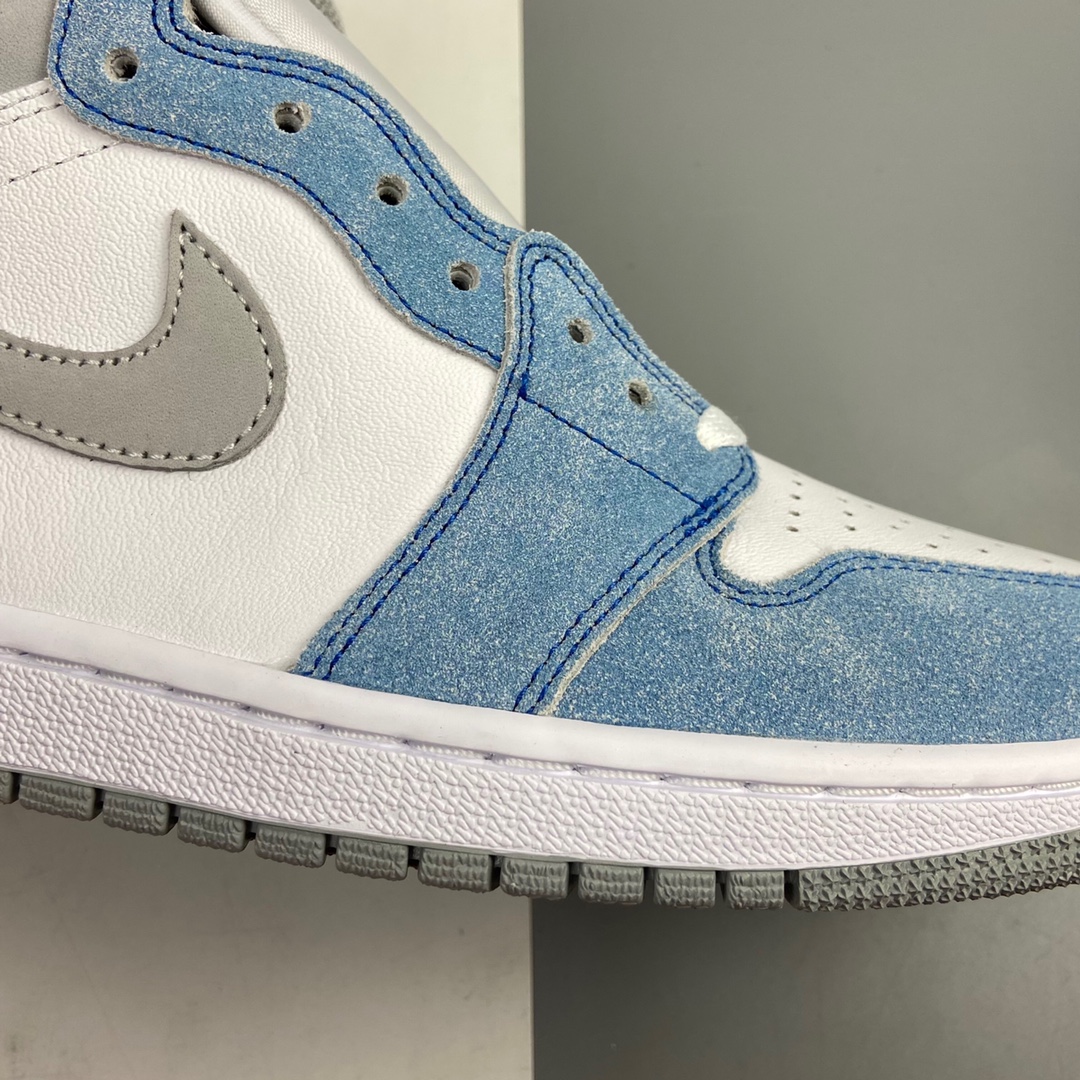 300 Air Jordan 1 Hyper Royal AJ1乔1水洗北卡蓝 高帮篮球鞋 555088-402