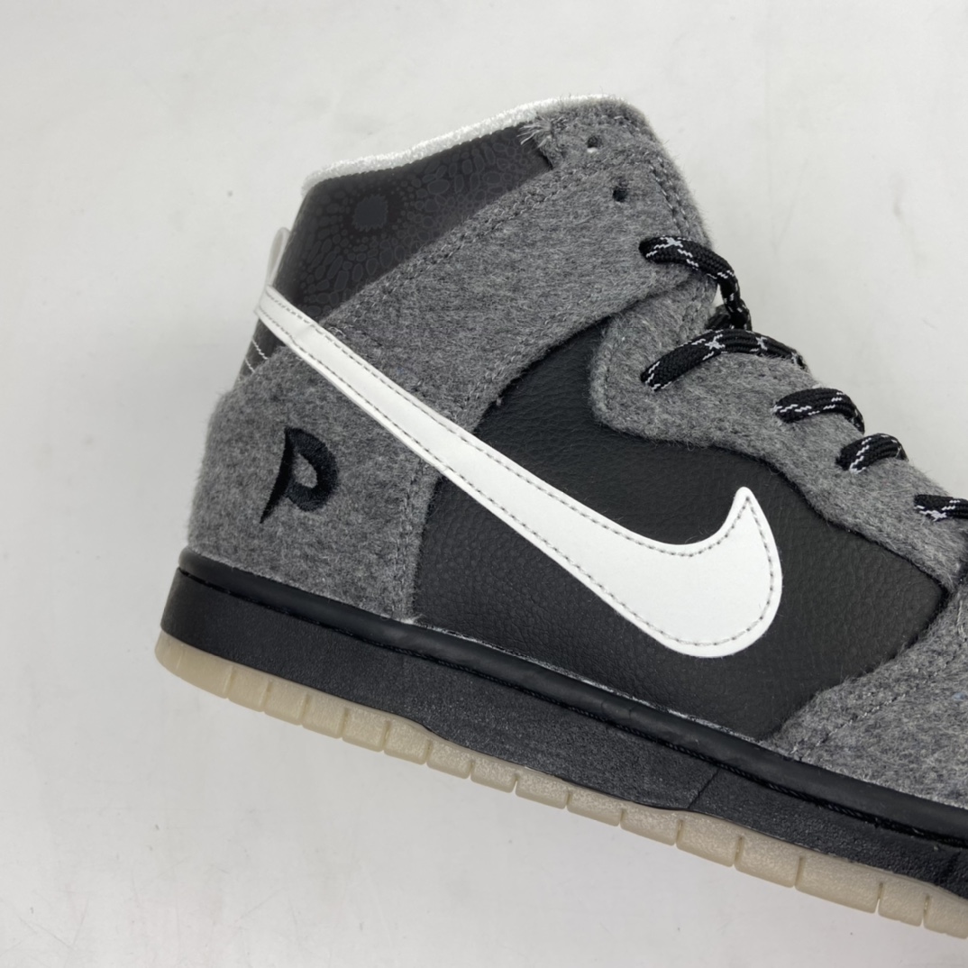 260 Premier x Nk SB Dunk High ”Petosky” 联名款高帮休闲滑板鞋 645986-010