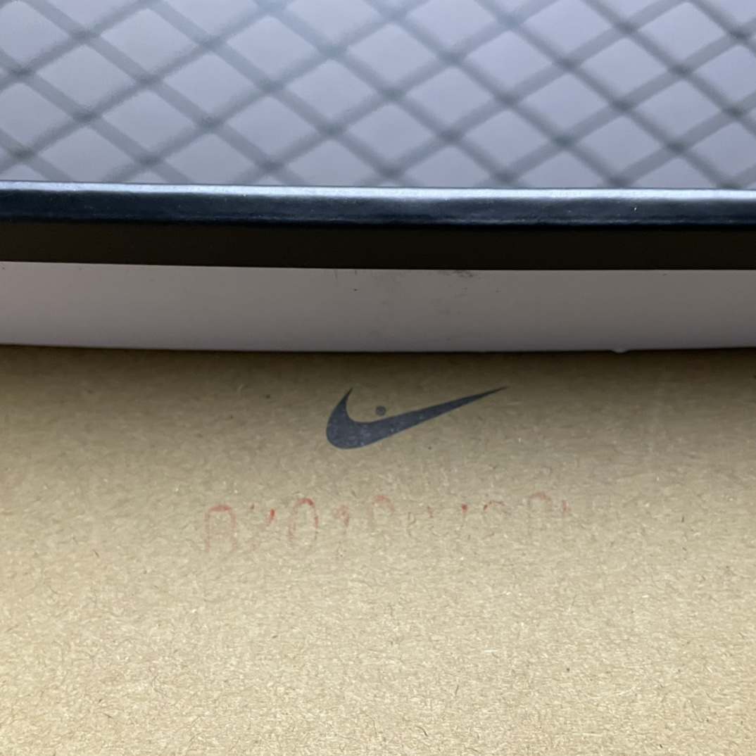 Air Jodan 1 High ”University Blue” 大学蓝配色 555088-134