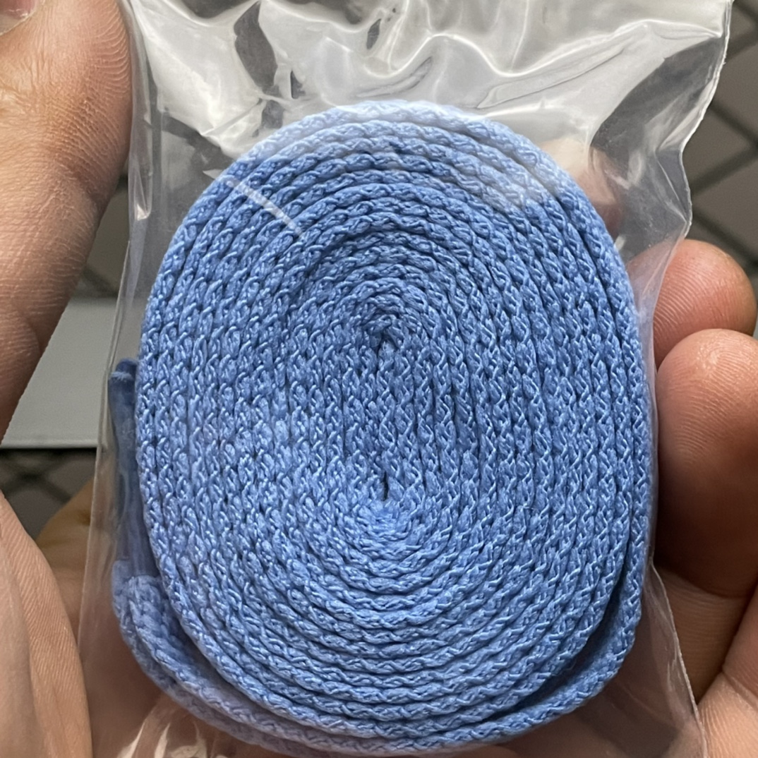 Air Jodan 1 High ”University Blue” 大学蓝配色 555088-134