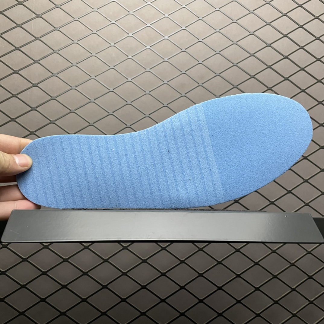 Air Jodan 1 High ”University Blue” 大学蓝配色 555088-134