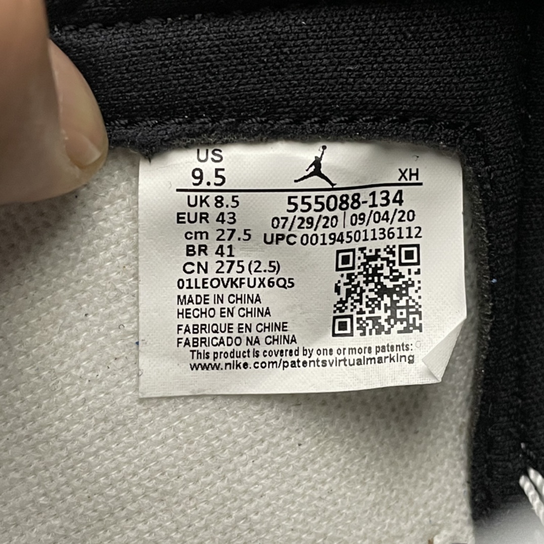 Air Jodan 1 High ”University Blue” 大学蓝配色 555088-134