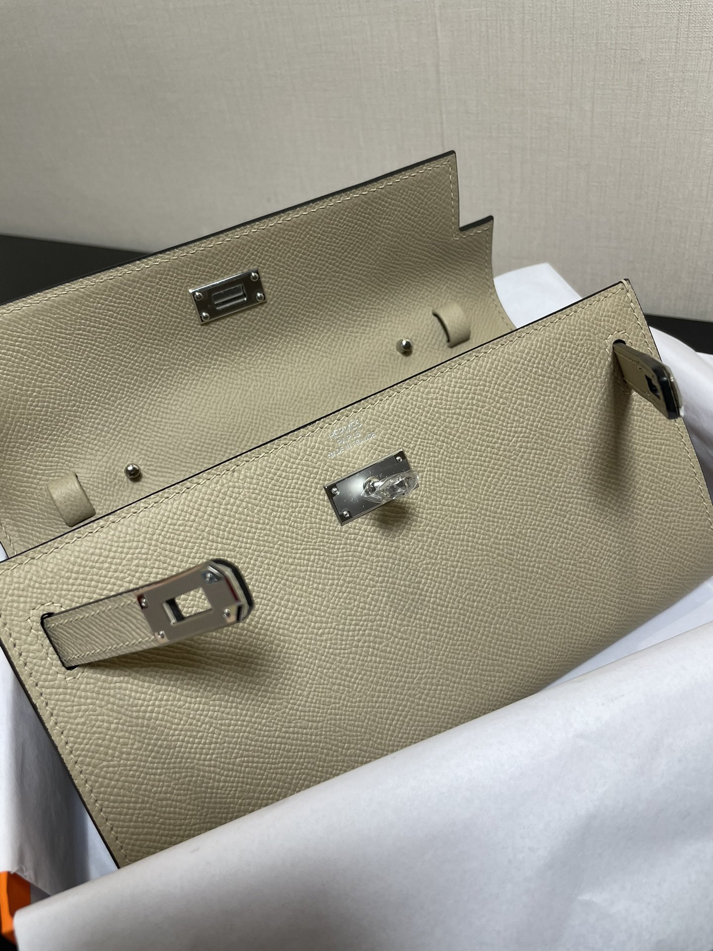 Hermès Kelly woc best-selling model, everyone must pay for it, practical, multi-purpose, detailed picture, color light gray, leather epsom [ready