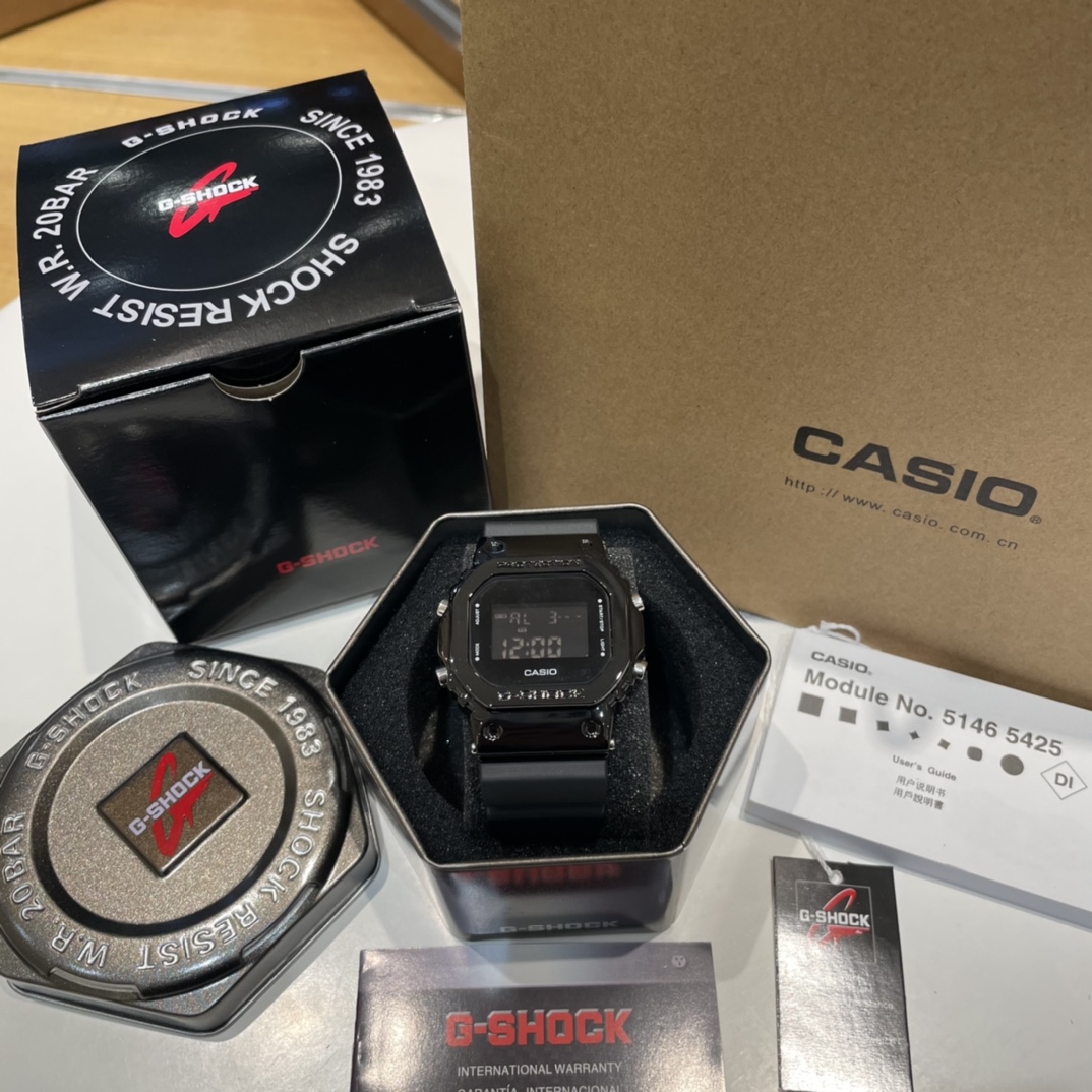Zenium: Casio G-Shock GM-5600 Series – Stylish Design with Practical Features - 图片 2