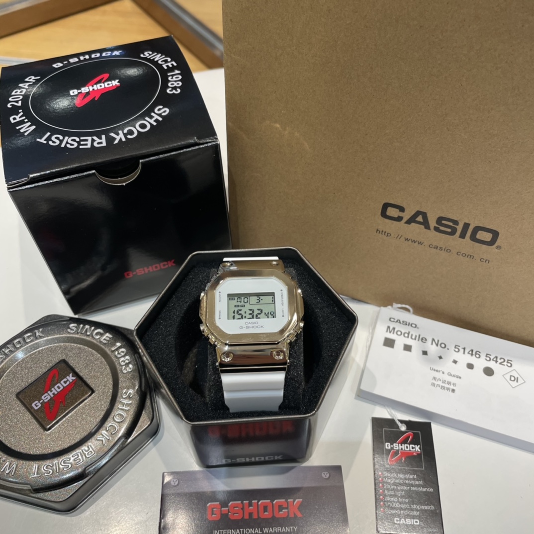 Zenium: Casio G-Shock GM-5600 Series – Stylish Design with Practical Features - 图片 3