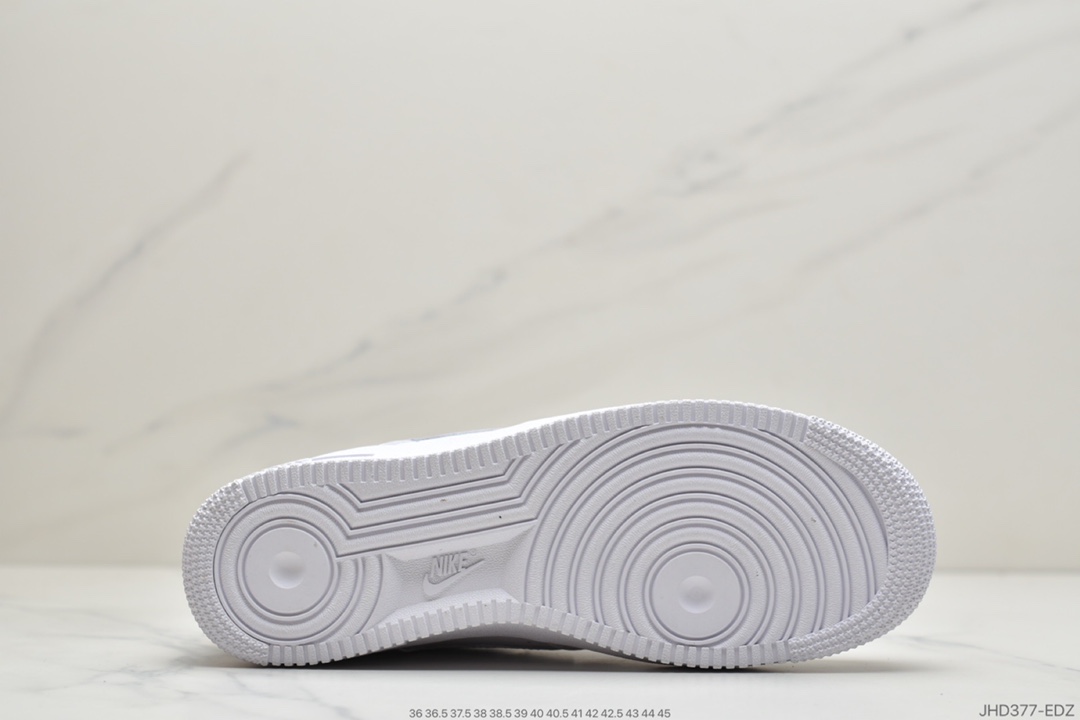 190 耐克Nike Air Force1 low 07 空军一号鞋蝴蝶反光手绘涂鸦  N-0255