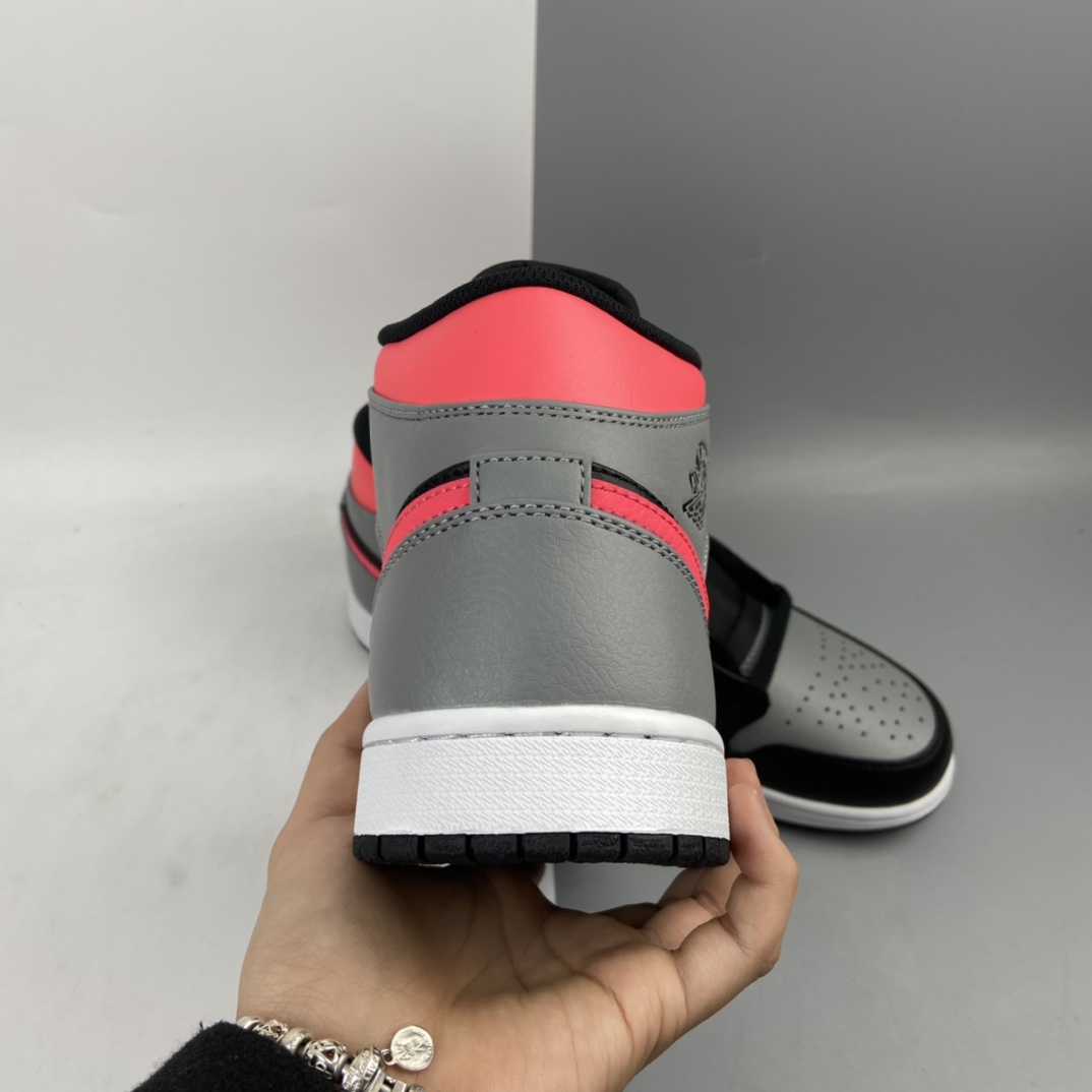 280 Air Jordan 1 Mid AJ1 乔1 中帮百搭休闲运动板鞋 554724-059