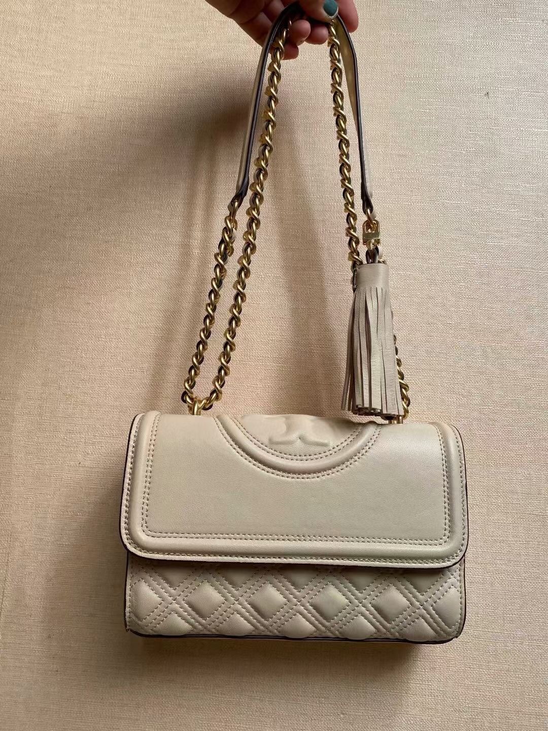 Tory Burch ~FLEMING 75576小号羊皮斜挎包