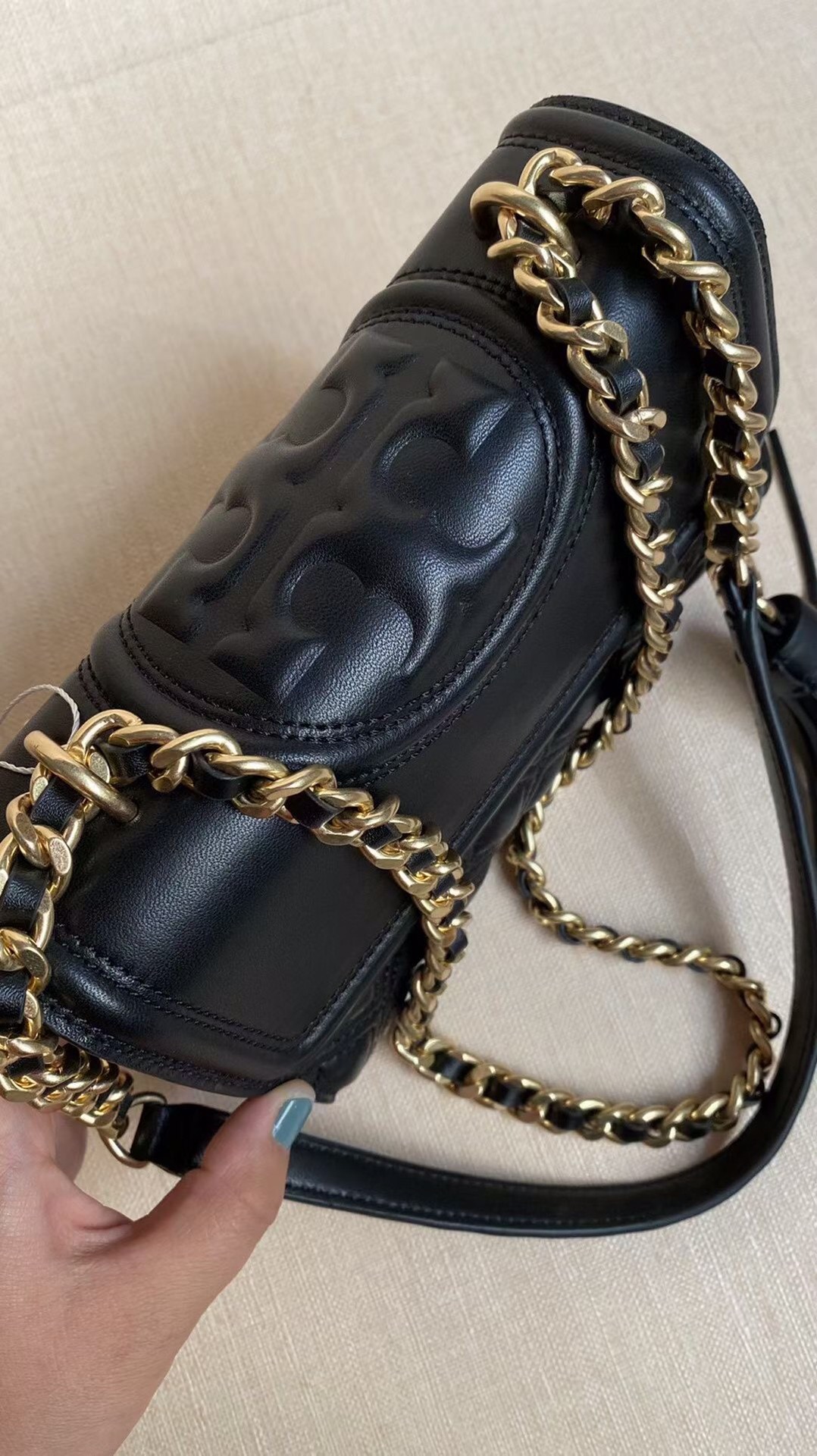 Tory Burch ~FLEMING 75576小号羊皮斜挎包