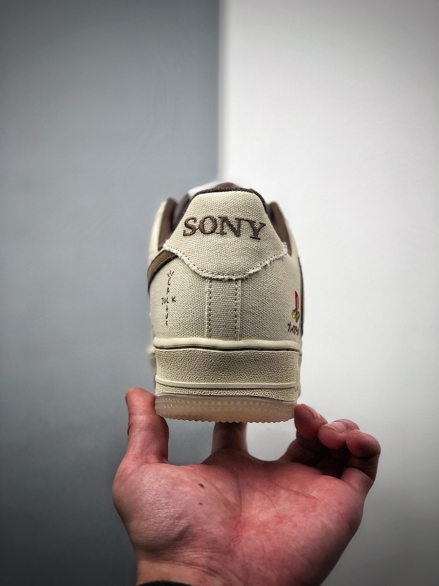 Miniatura 7