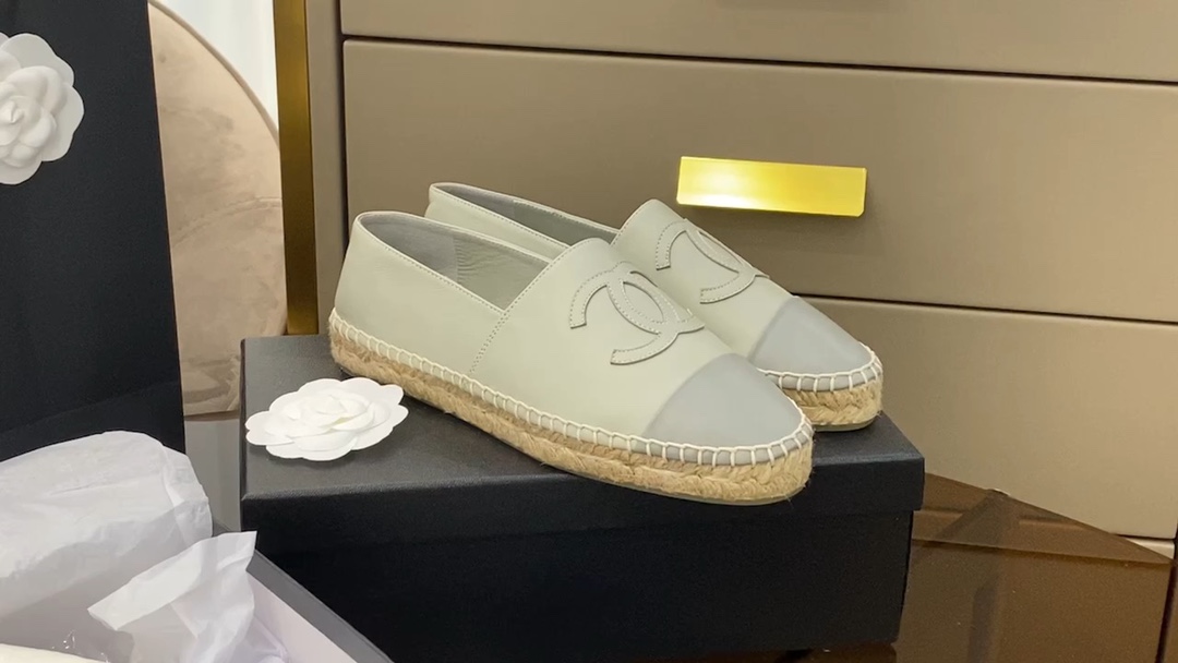 Elegant Espadrille Flats, Classic Style for Women by Chanel