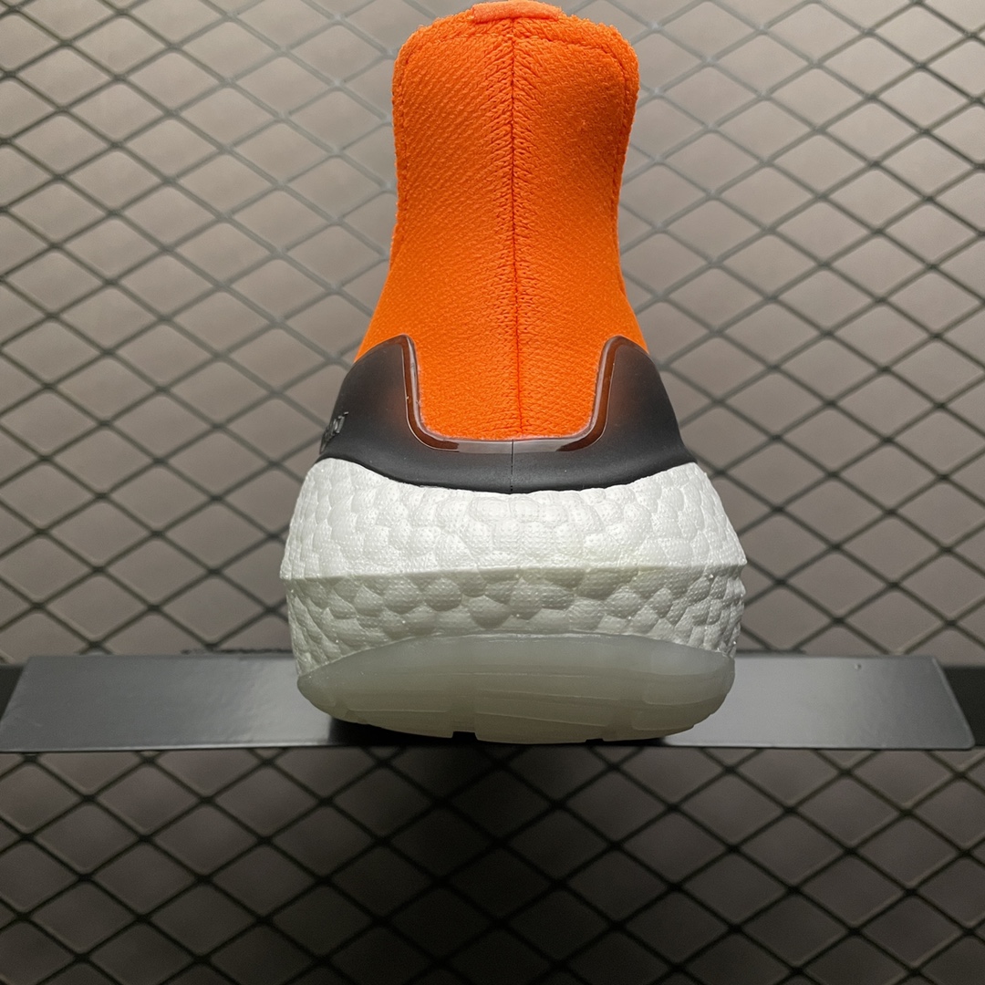 200 AD Ultra Boost UB21 超弹力爆米花中底休闲跑步鞋 FZ1920