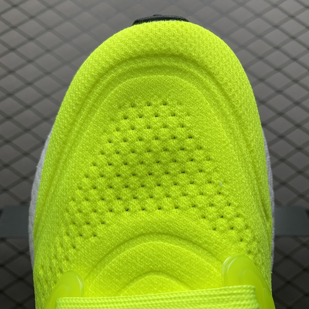 200 AD Ultra Boost UB21 超弹力爆米花中底休闲跑步鞋 FY0547