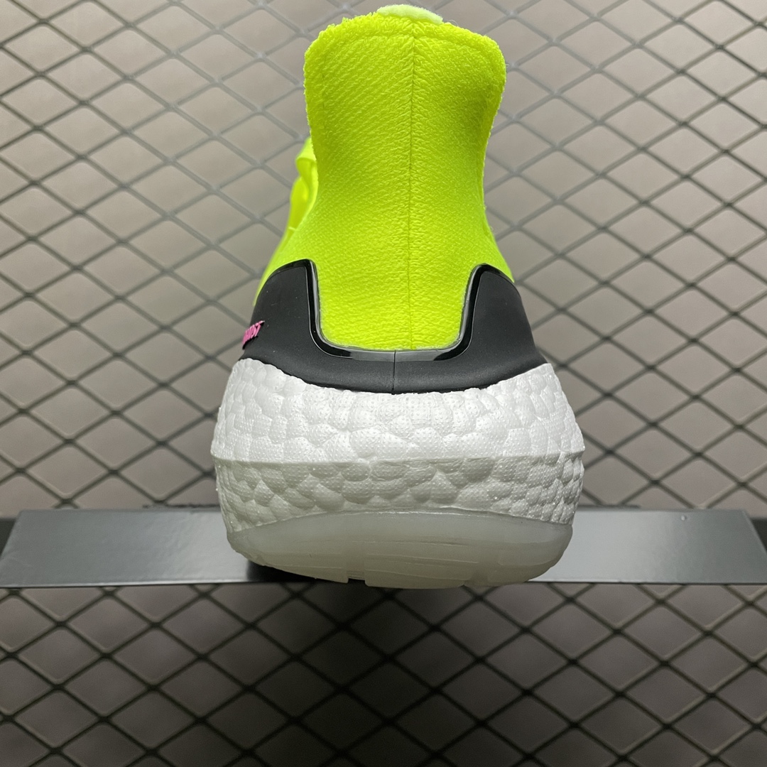 200 AD Ultra Boost UB21 超弹力爆米花中底休闲跑步鞋 FY0547