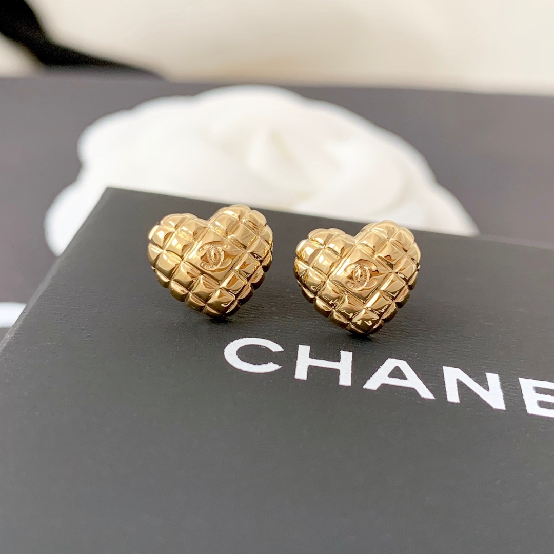 Chanel Chanel同款18K菱形爱心耳钉