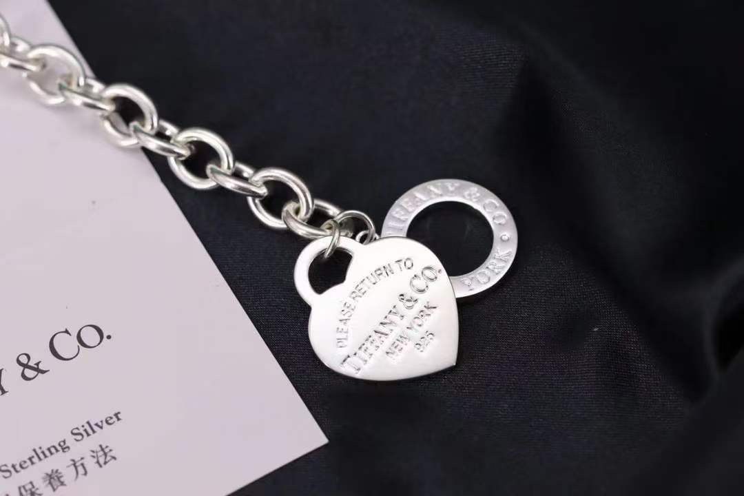 Tiffany & Co. Tiffany&Co.蒂芙尼心牌针扣手链