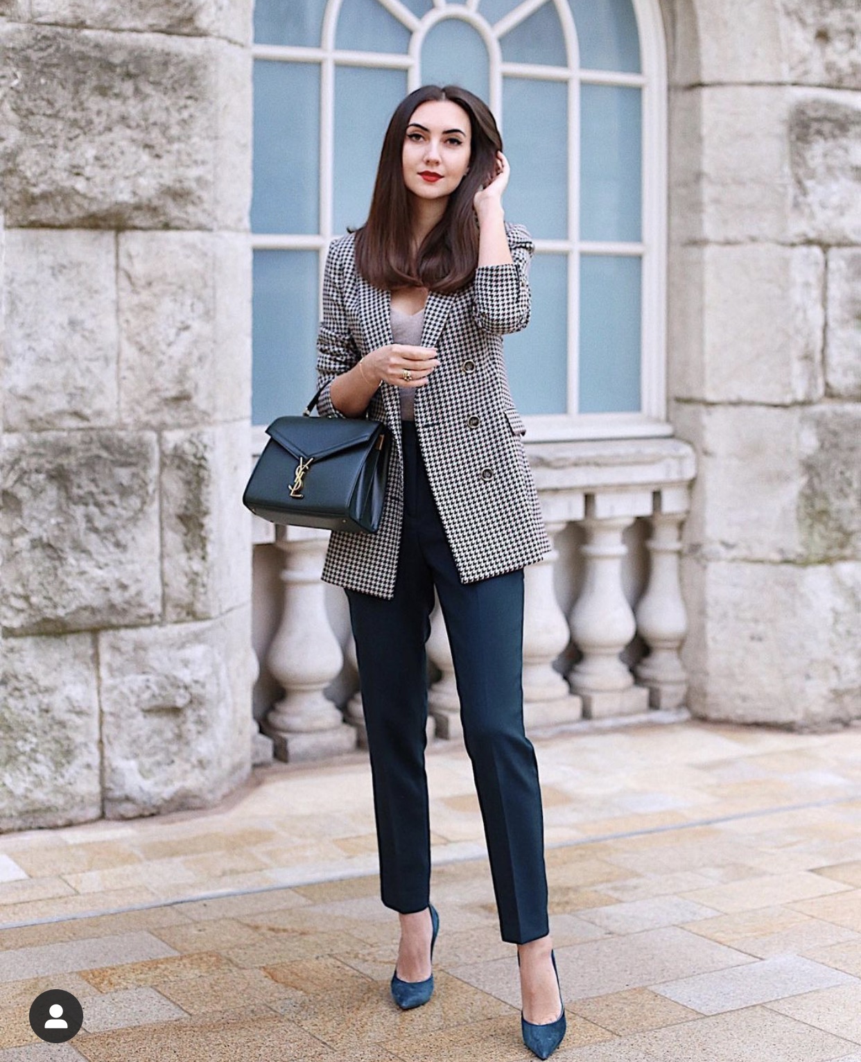 Saint Laurent Ysl CASSANDRA鱼子酱纹手拎包 578000黑色