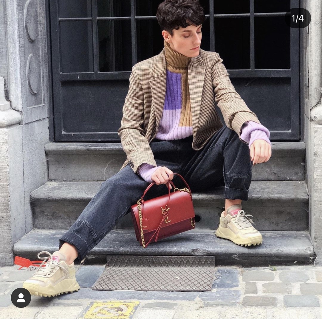 YSL 𝙉𝙚𝙬 𝙢𝙚𝙙𝙞𝙪𝙢 𝙨𝙪𝙣𝙨𝙚𝙩 25CM 牙签纹日落包 634723酒红色/金扣