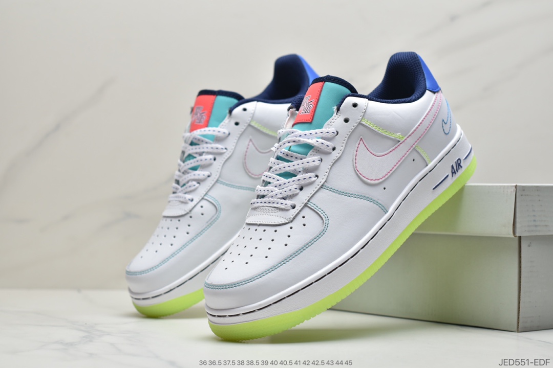 150 耐克Nike Air Force 1 ”07 Low”Outside The Lines”空军一号经典百搭休闲运动板鞋“白绿宝蓝双钩手稿小亡灵节”CV2421-100