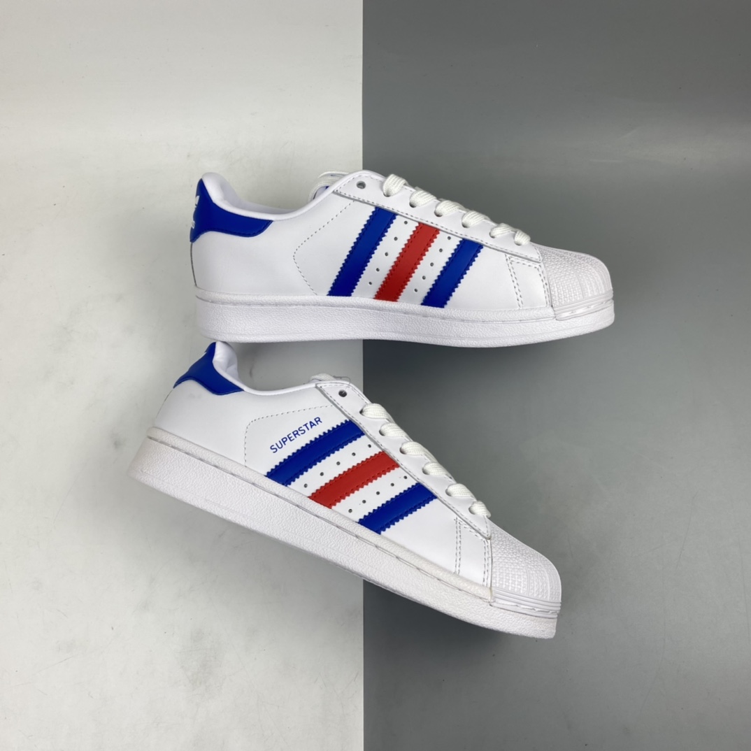 150 Adidas Superstar 贝壳头休闲运动休闲板鞋 BB2246