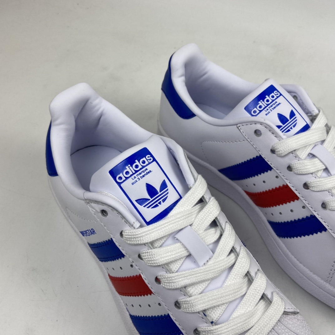 150 Adidas Superstar 贝壳头休闲运动休闲板鞋 BB2246