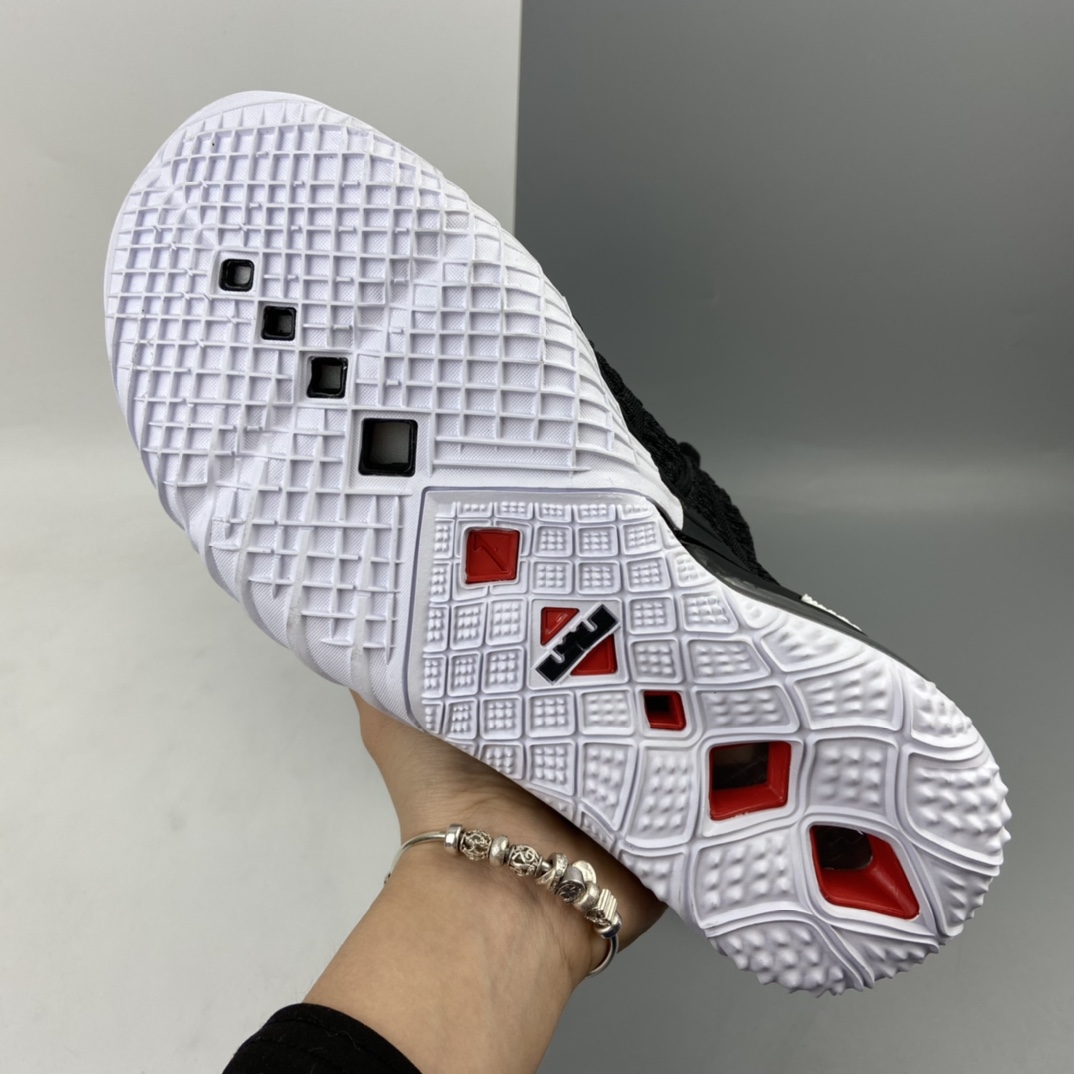 280 Nike Lebron China XVIII EP”Empire Jade”勒布朗·詹姆斯18代签名战靴室内实战高帮运动飞织篮球鞋 CQ9283-001