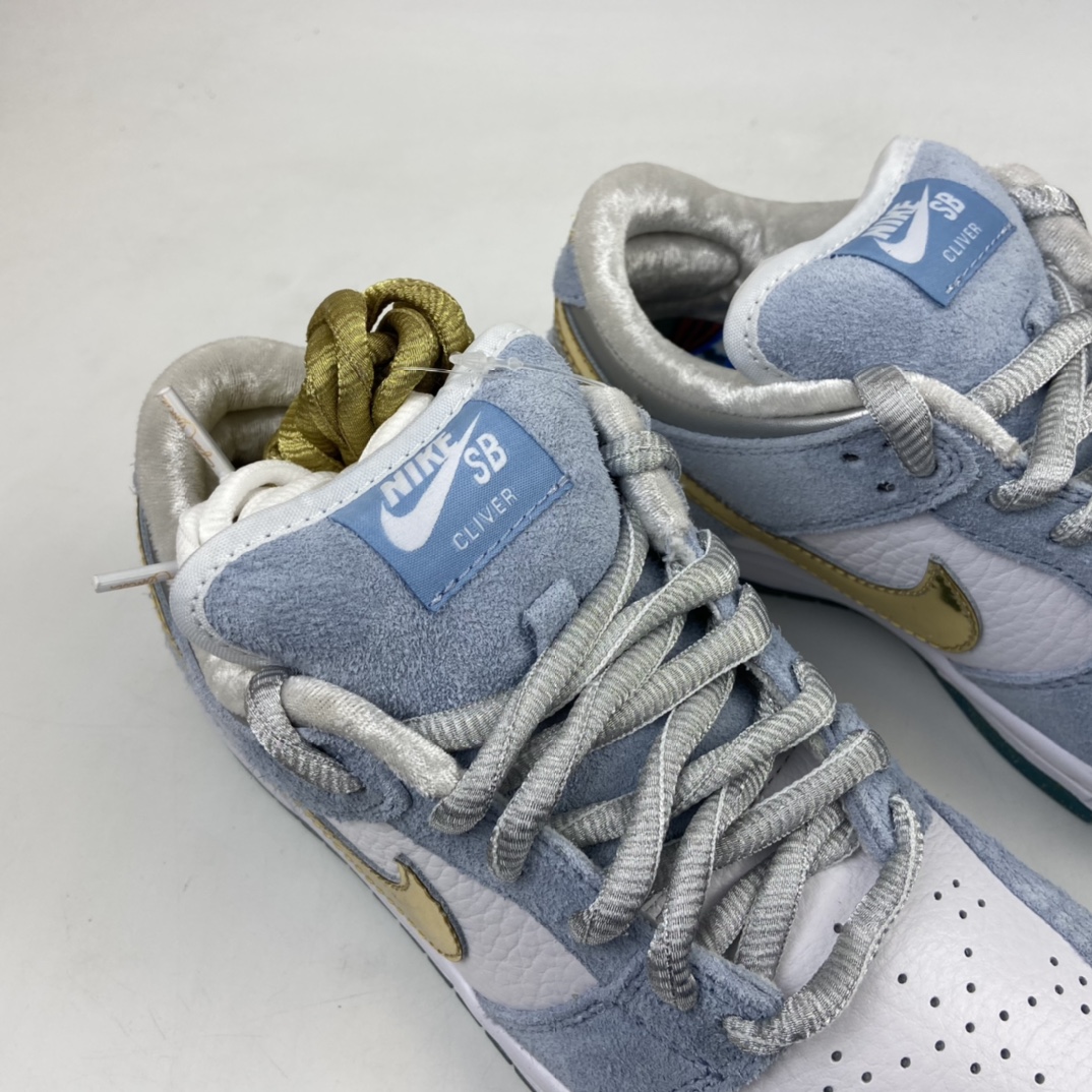 350 Sean Cliver x Nike SB Dunk Low Pro”White/Psychic Blue-Metallic Gold” 雾霾蓝白金钩水晶底 DC9936-100