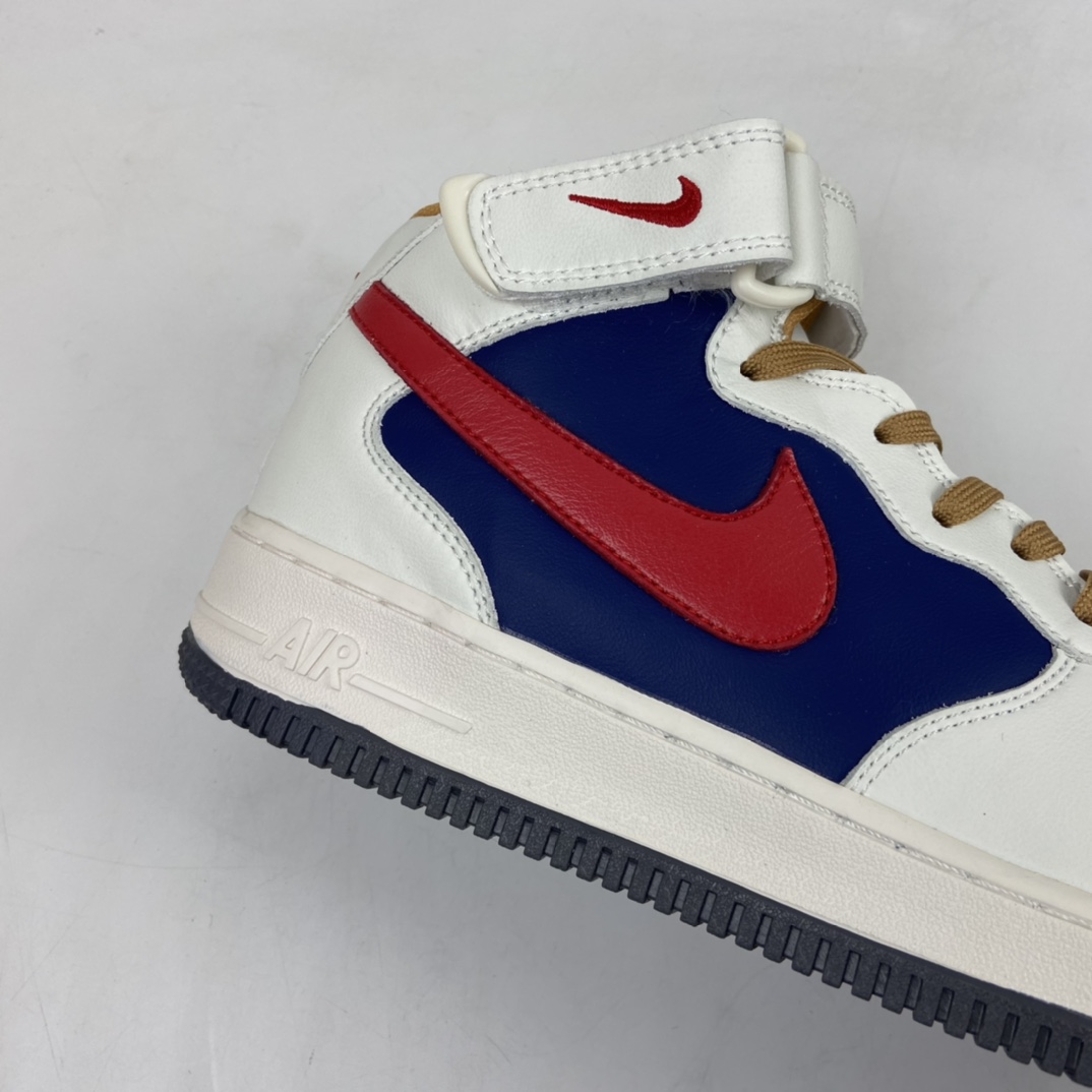 240 Nk Air Force 1’07 Mid 空军一号中邦运动休闲板鞋 512745-068