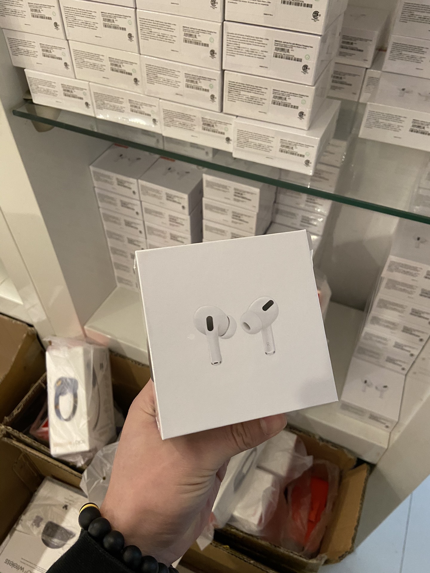 三代AirPodsPro耳机 本机序列号 官网可验证 五码合一 可定英文 日文 澳洲等格式