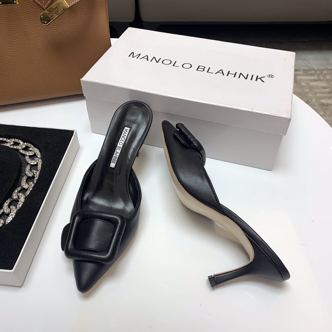 Manolo Blahnik Black Leather Mules with Buckle Detail - Elegant and Chic 6 i1615011727 9877 4