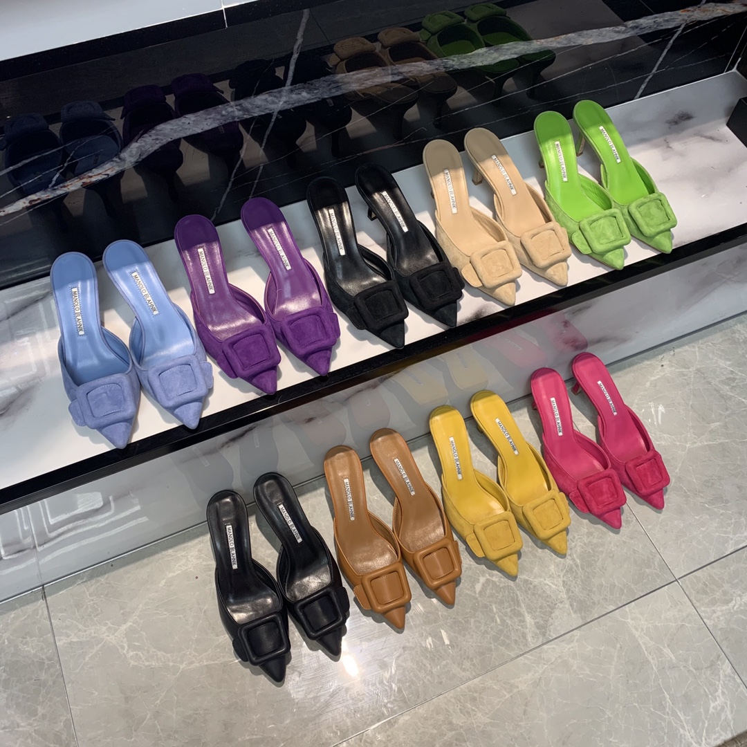 Manolo Blahnik Summer Heeled Mules with Buckle Detail - Elegant and Chic 10 i1615011915 4570 0
