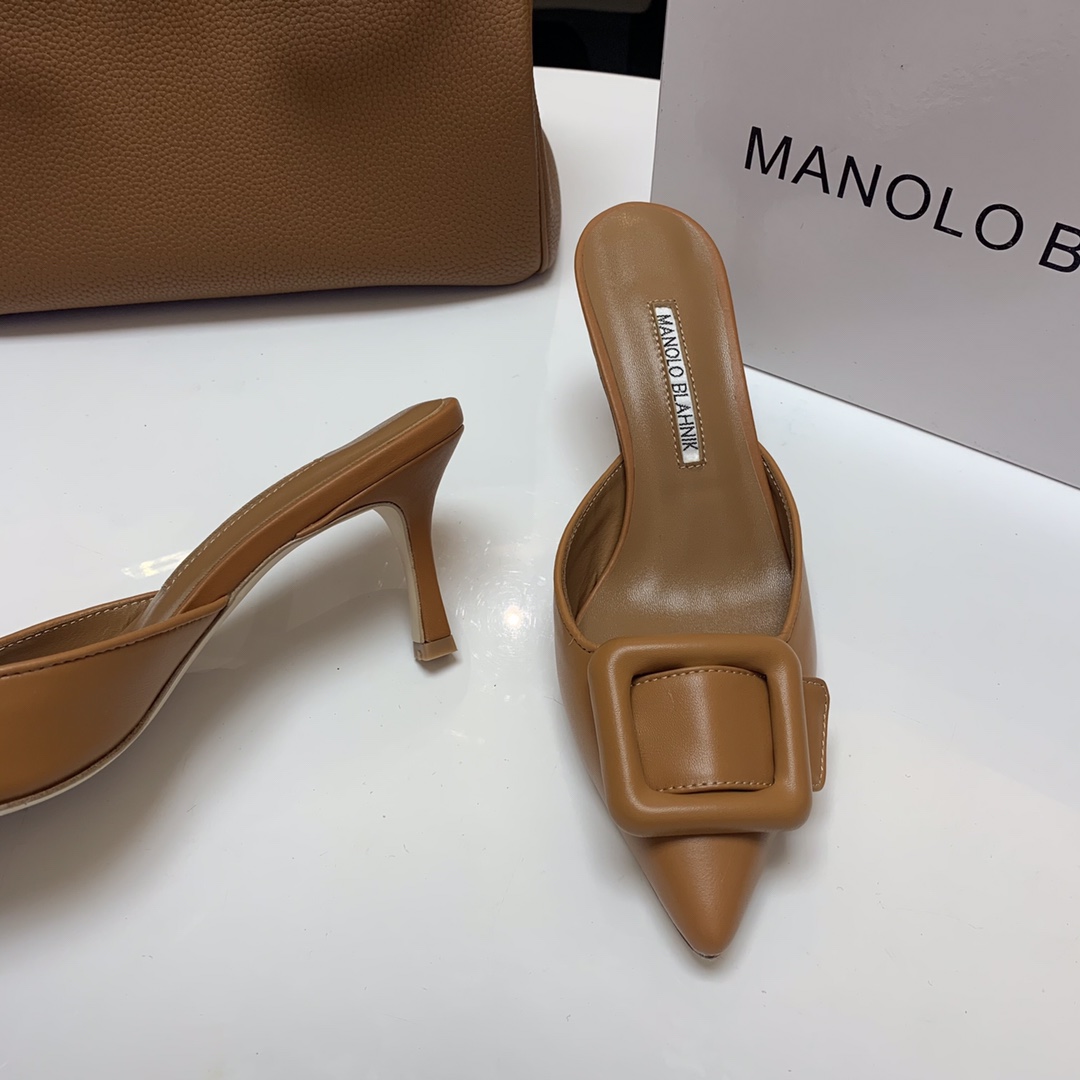 Manolo Blahnik Summer Heeled Mules with Buckle Detail - Elegant and Chic 7 i1615011915 7219 6