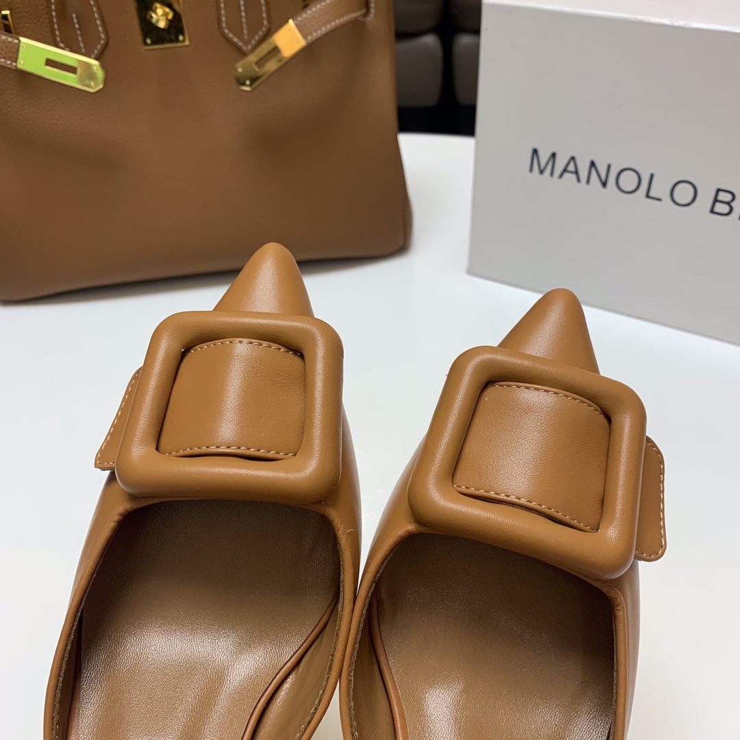 Manolo Blahnik Summer Heeled Mules with Buckle Detail - Elegant and Chic 4 i1615011915 9704 2