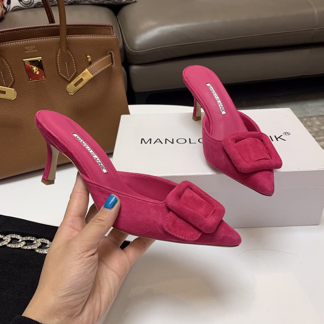 Manolo Blahnik Pink Suede Mules with Crystal Buckle - Summer Collection 4 i1615012087 5617 2