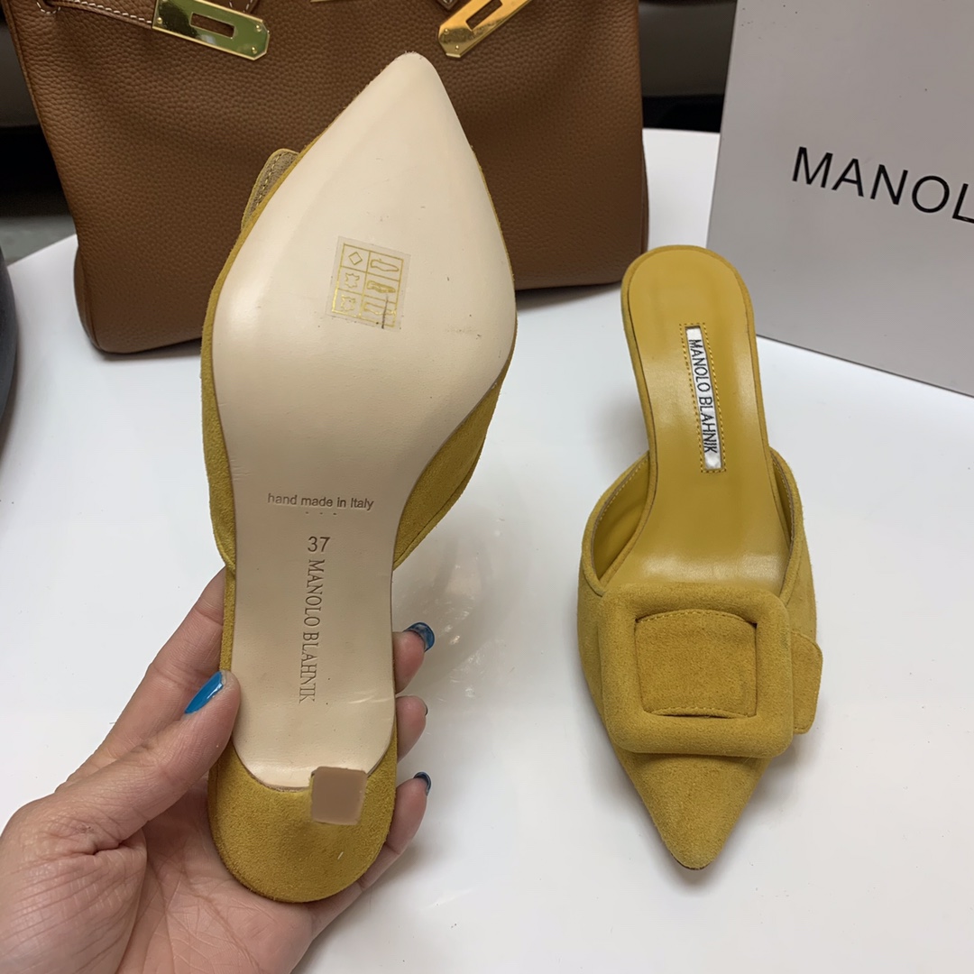 Manolo Blahnik Women's Yellow Suede Mules with Crystal Buckle Heel 7.5cm 8 i1615012149 4254 7