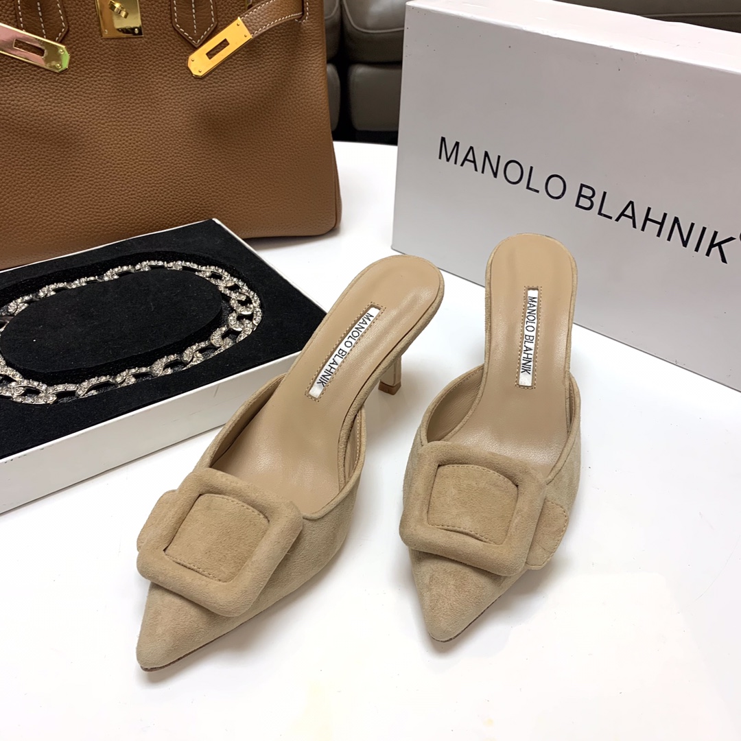 Manolo Blahnik Women's Carolyne Suede Heeled Mules Pointed-Toe Slip-On Shoes 3 i1615012224 1701 2