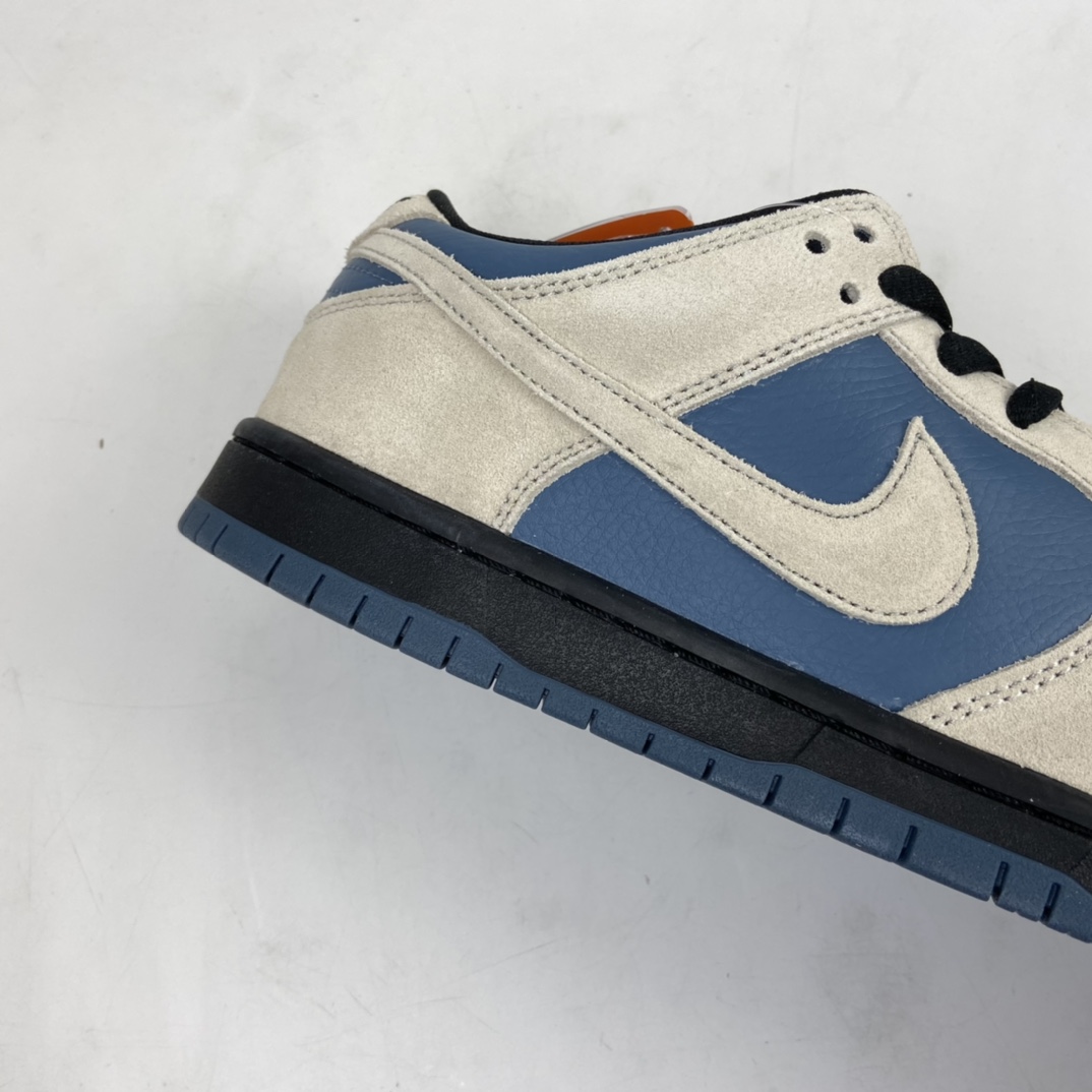 300 WE CLUB 58 x Nike SB Dunk Low Pro”Club 58 Gulf”扣篮系列低帮休闲运动滑板板鞋“麂皮浅海蓝白58”BQ6817-401-莆田鞋,莆田鞋货源,高仿鞋,高仿鞋货源,安福档口,莆田高仿鞋,莆田鞋批发,高仿鞋批发,莆田高仿运动鞋,高仿运动鞋,莆田运动鞋 300 WE CLUB 58 x Nike SB Dunk Low Pro”Club 58 Gulf”扣篮系列低帮休闲运动滑板板鞋“麂皮浅海蓝白58”BQ6817-401