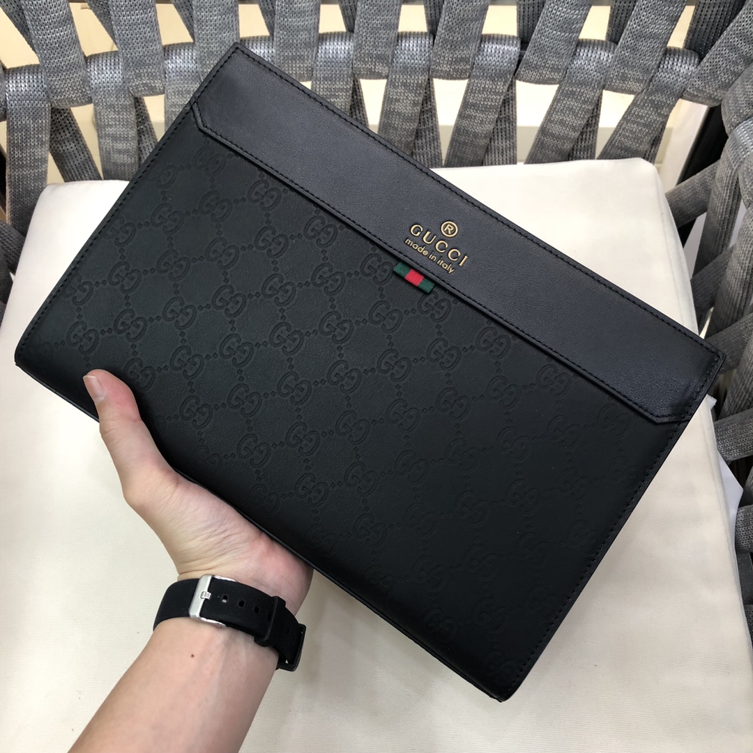 L5 GUCCI330 古奇 Gucci 手包G家最新夹款包量容大， 古奇  Gucci 新手款包 原品版质，做完工美，又一超款爆来款袭，摆脱以经往典设计 足以吸人引的眼球古琦属专里布， 款号：6701-5克尺寸：28-19-4