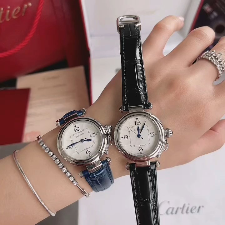 Cartier 卡地亚2021款 帕莎系列 腕表 方中有圆 35毫米表款 进口瑞士石英机芯 316L精钢表壳