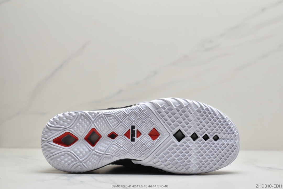 300NIKE LEBRON XVIII 18 LOW EP詹姆斯18代篮球鞋中帮气垫实战篮球鞋 CQ9283-001