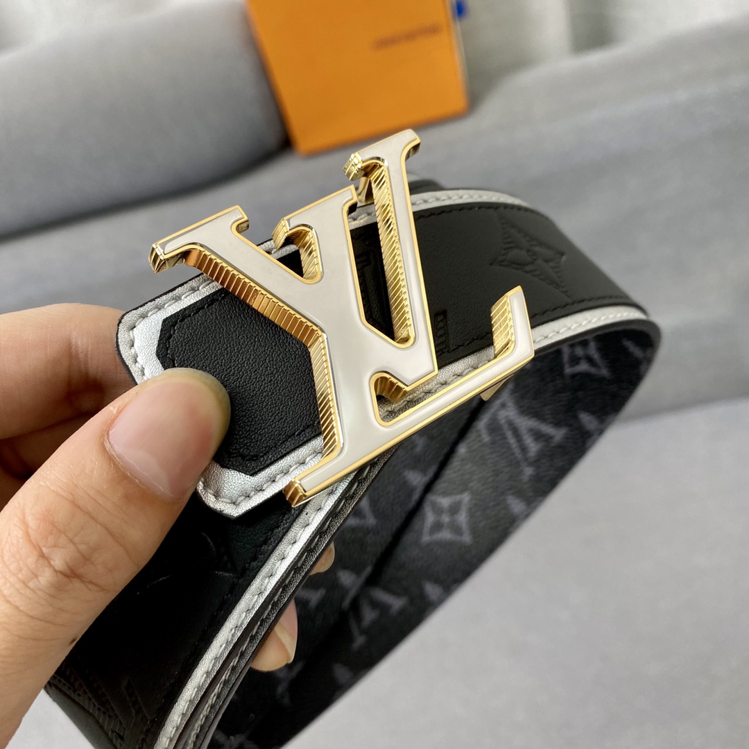 Every Designer
 Louis Vuitton Belts