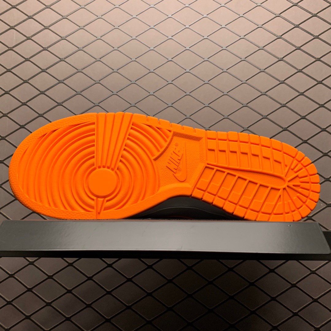 300 Nike Dunk Low SP Syracuse 2020 ” 雪城大学” CU1726-101