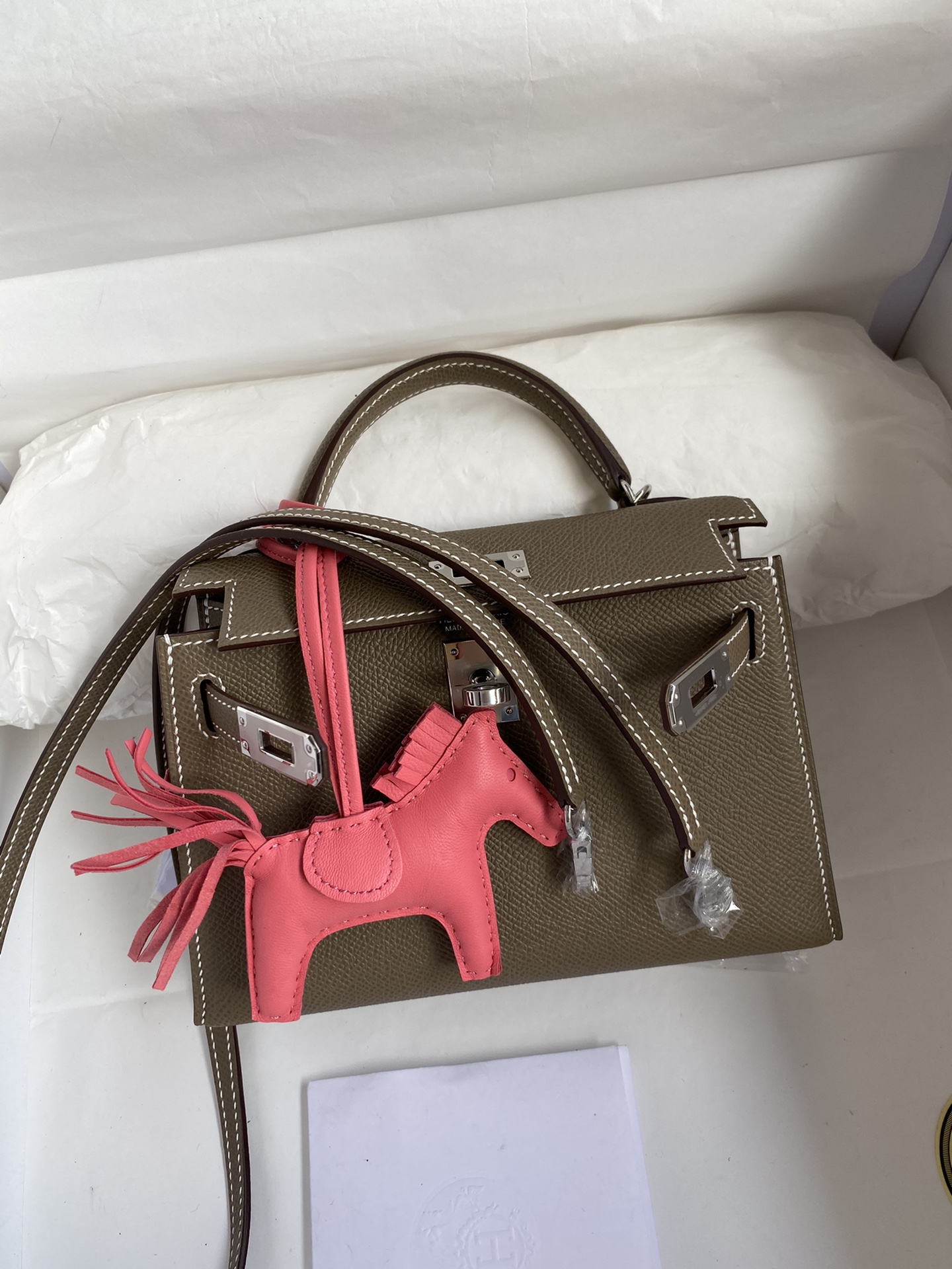 Hermès Product _dbhqfG4xgeL9Wafhu6PdB5dEWLcs4pSctczi5Aw