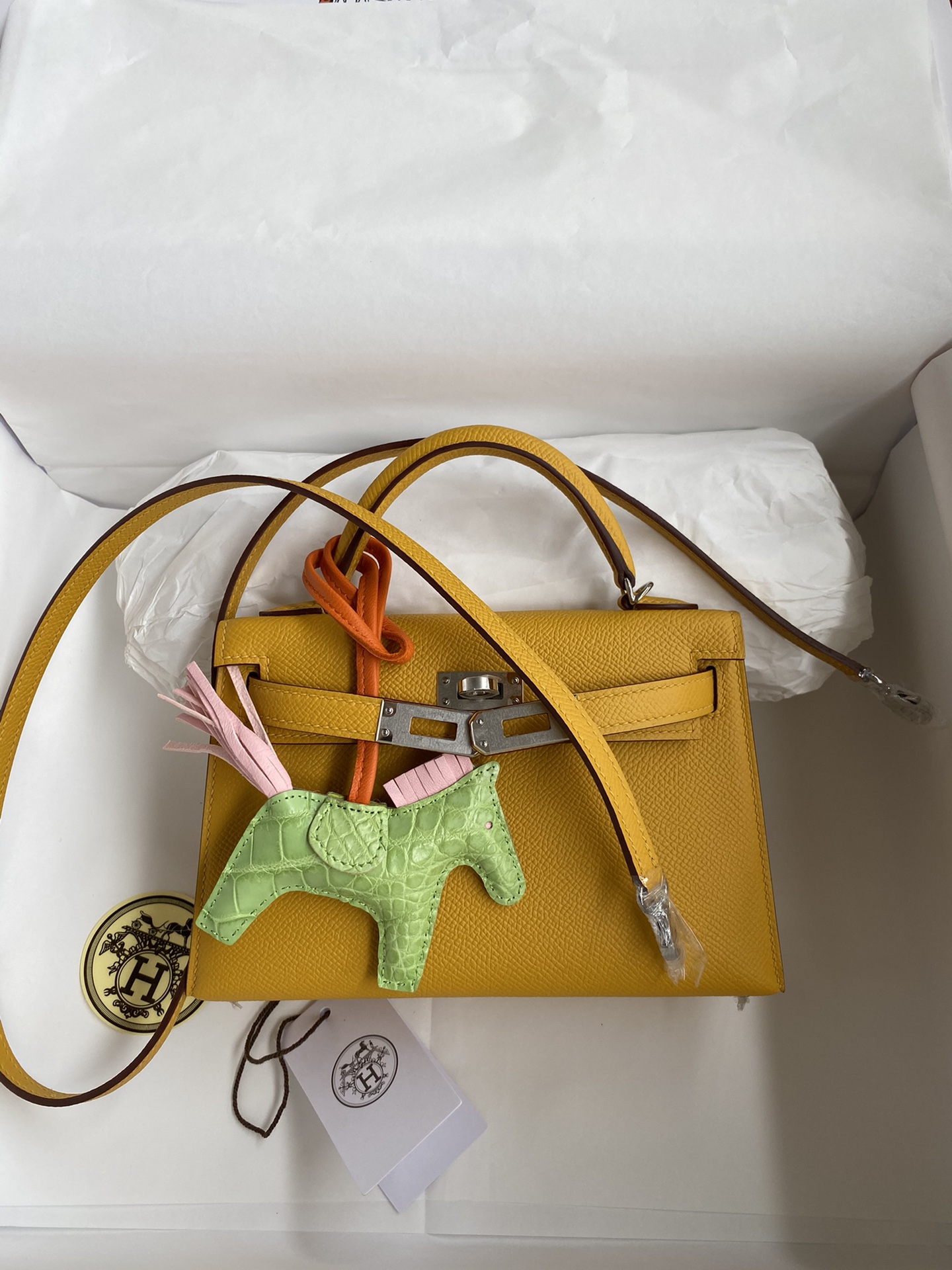 Hermès Product _dw3qfrLW2ICd8XE_tRaeu72LSfYkoSduAkcIdiQ