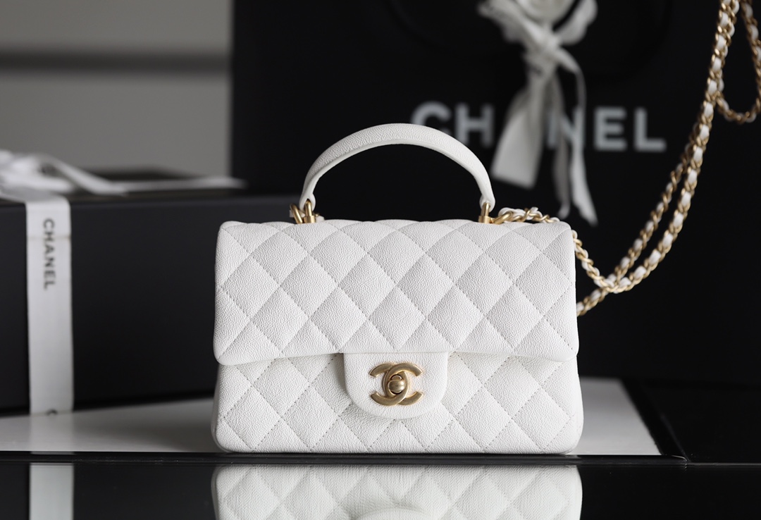Chanel Classic Flap Bag Flawless
 Crossbody & Shoulder Bags White All Copper Cowhide Fetal Vintage Mini