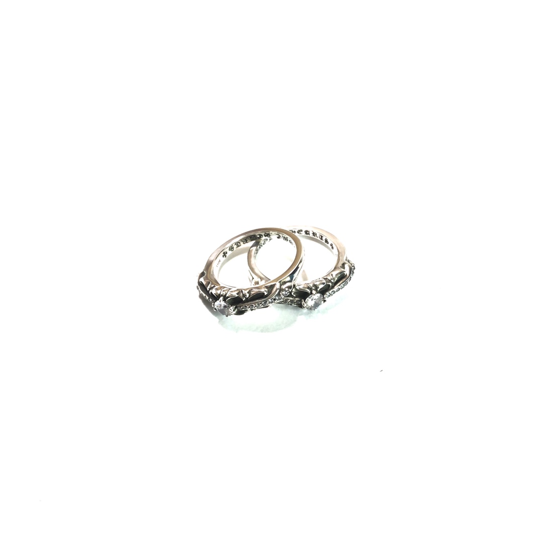 Chrome Hearts 新品上架𝐂𝐡𝐫𝐨𝐦𝐞 𝐡𝐞𝐚𝐫𝐬 克罗心十字花镶石戒指