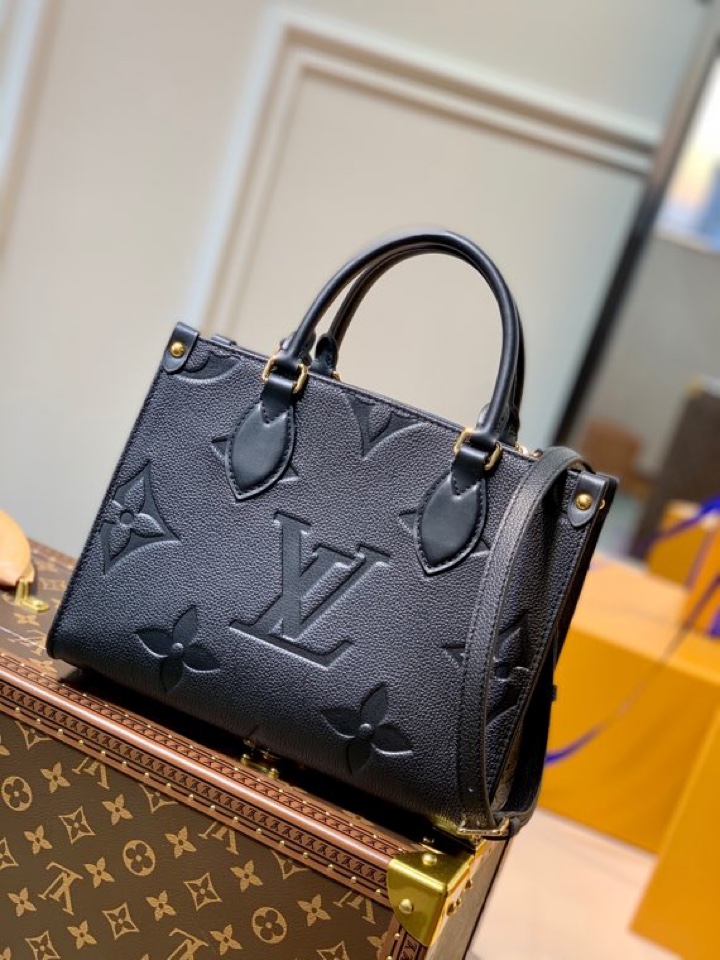 The Most Popular
 Louis Vuitton LV Onthego Handbags Tote Bags Black Empreinte​ Mini M45653